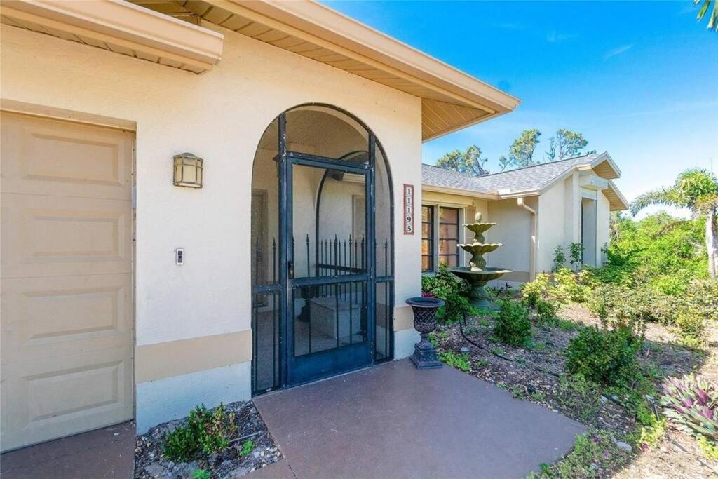 Seabreeze 3-Bedroom Pool Villa Close To The Beach!!! Port Charlotte Exterior photo